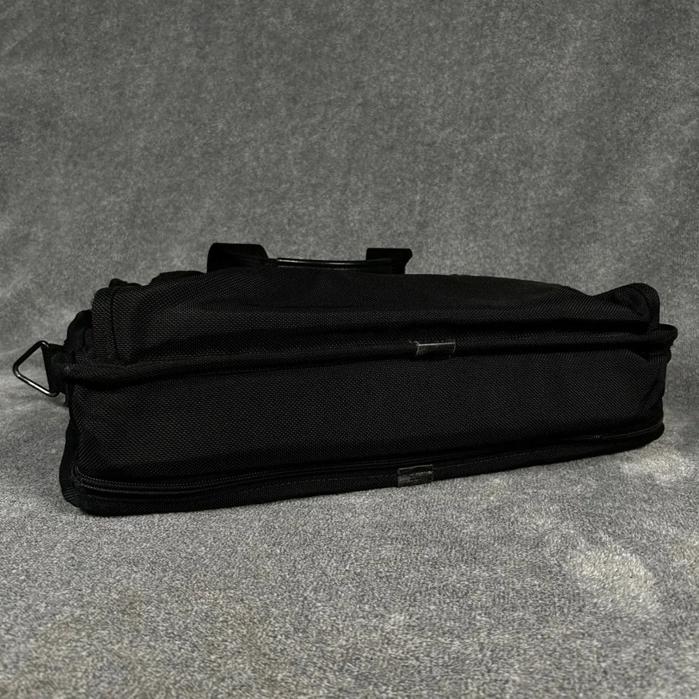 VTG Tumi Briefcase Messenger Laptop Bag Expandable Ballistic Nylon  Black USA